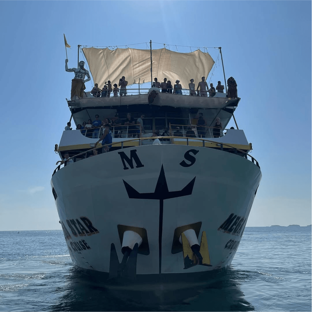 Kemer Megastar Pirate Boat Tour